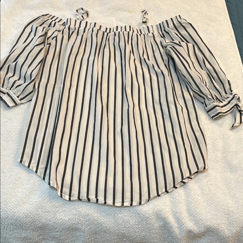 Iz Byer Black and White Striped Off-Shoulder Blouse